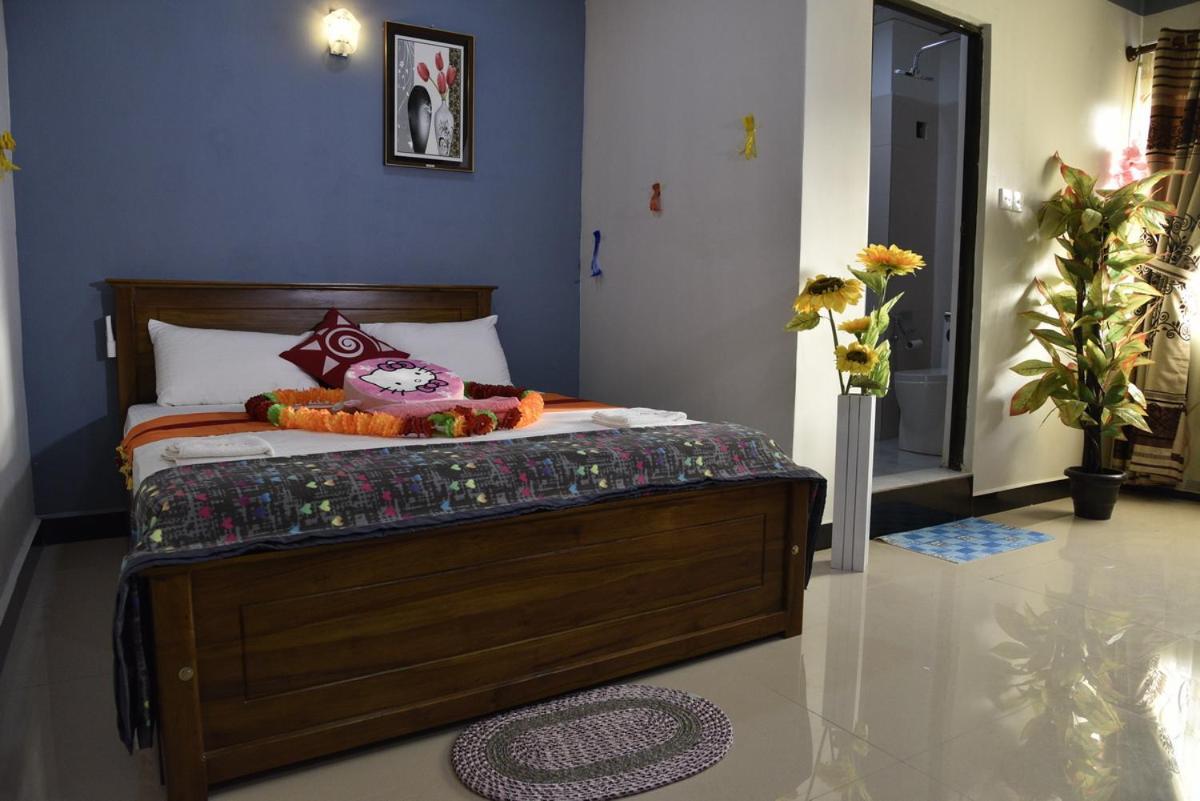 Global City Hotel Maligawatta Eksteriør billede