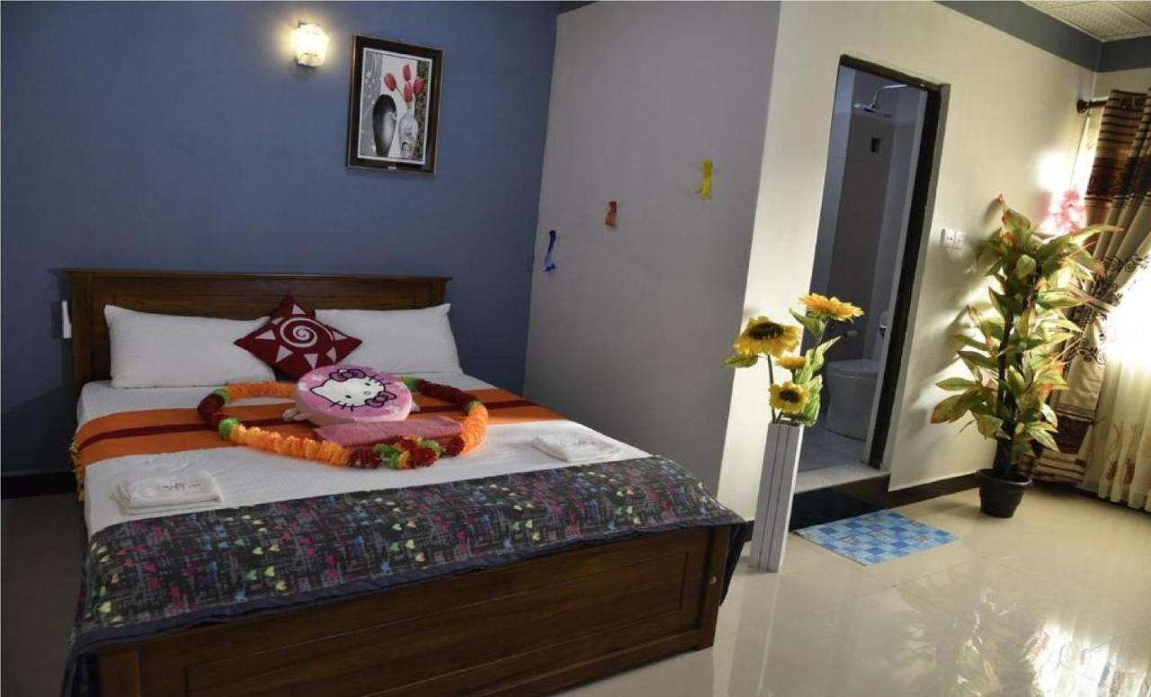 Global City Hotel Maligawatta Eksteriør billede